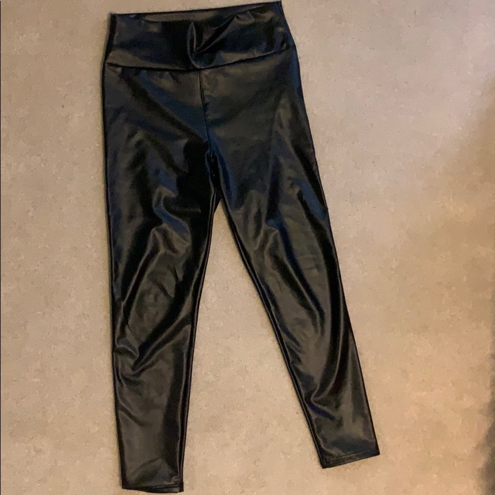 Vegan leather leggings